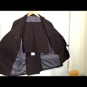 H&M suit size: jacket 40R/pants 32R